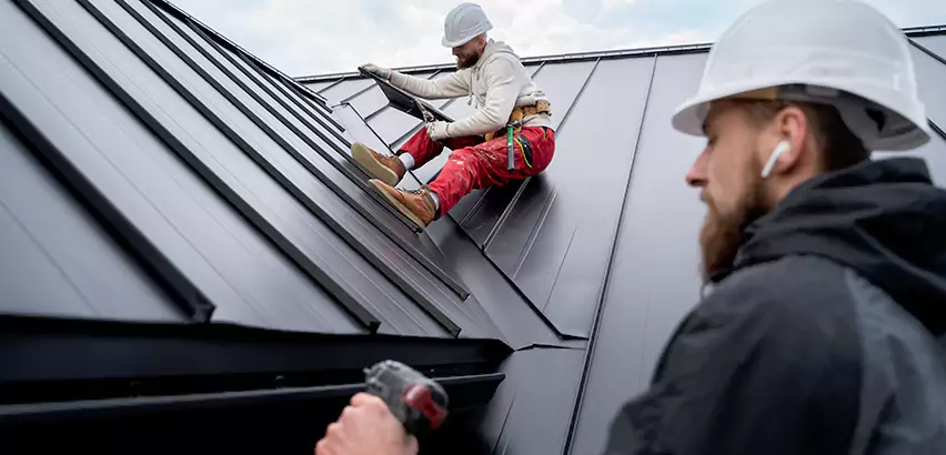 Professional Steel Roof Installation Services in Edmonds, WA