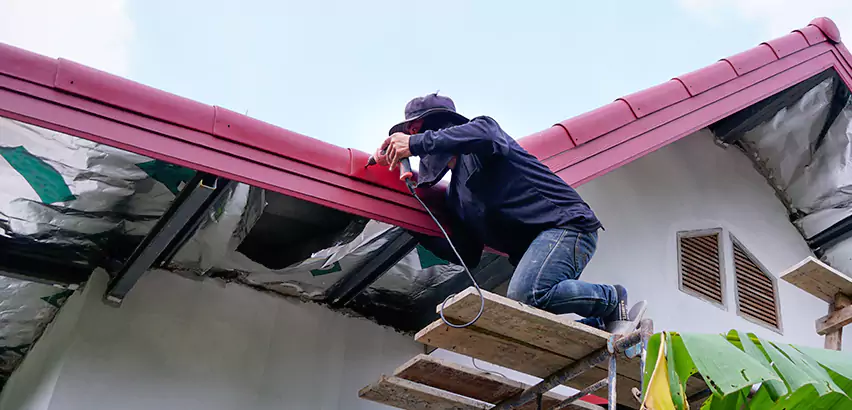 Residential Wind Damage Roof Repair in Edmonds