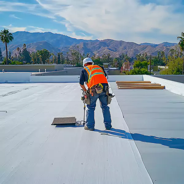 Why Edmonds Roofing Pro Is the Flat Roofing Choice in Edmonds, WA?