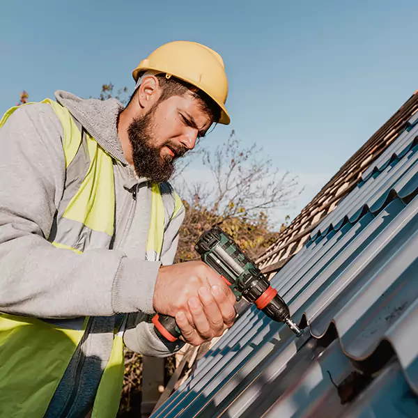Why Edmonds, WA Property Owners Choose Edmonds Roofing Pro for Roof Restoration?